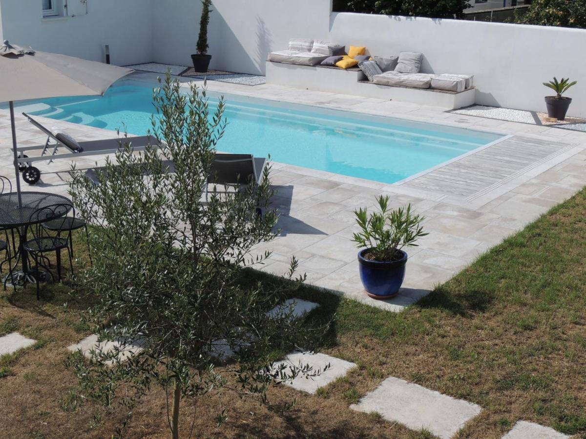Laubertiere Bed & Breakfast Marennes  Exterior photo