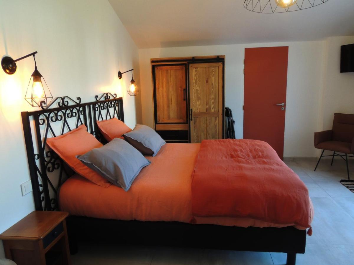 Laubertiere Bed & Breakfast Marennes  Exterior photo