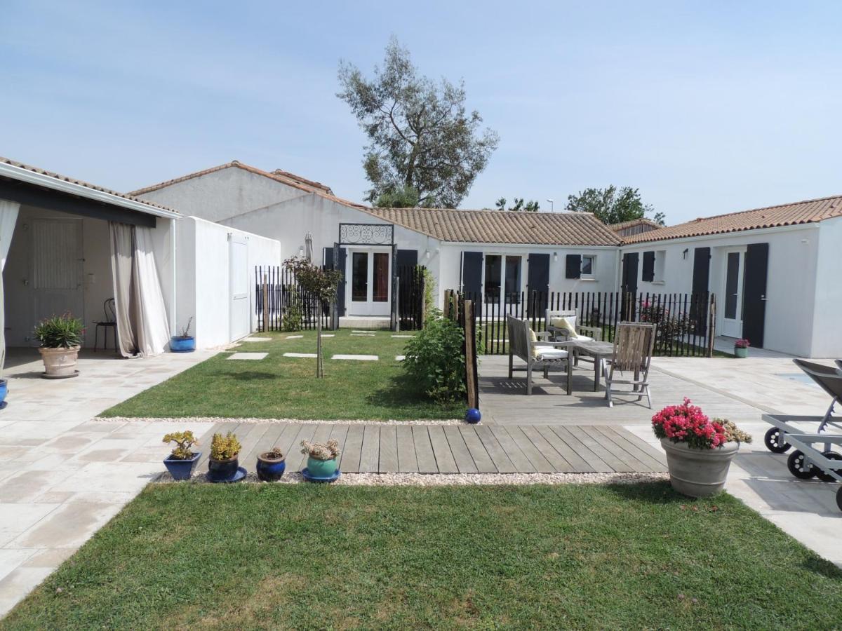 Laubertiere Bed & Breakfast Marennes  Exterior photo