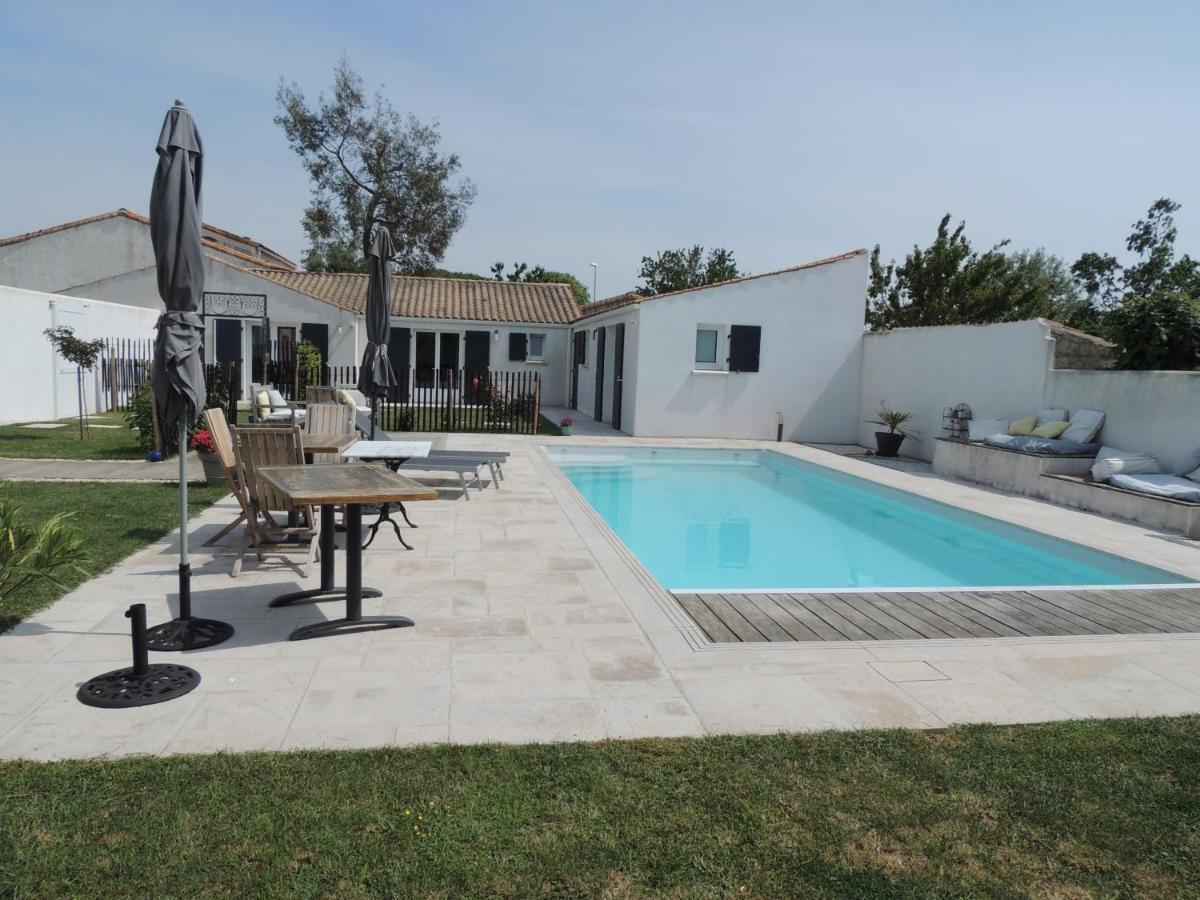Laubertiere Bed & Breakfast Marennes  Exterior photo